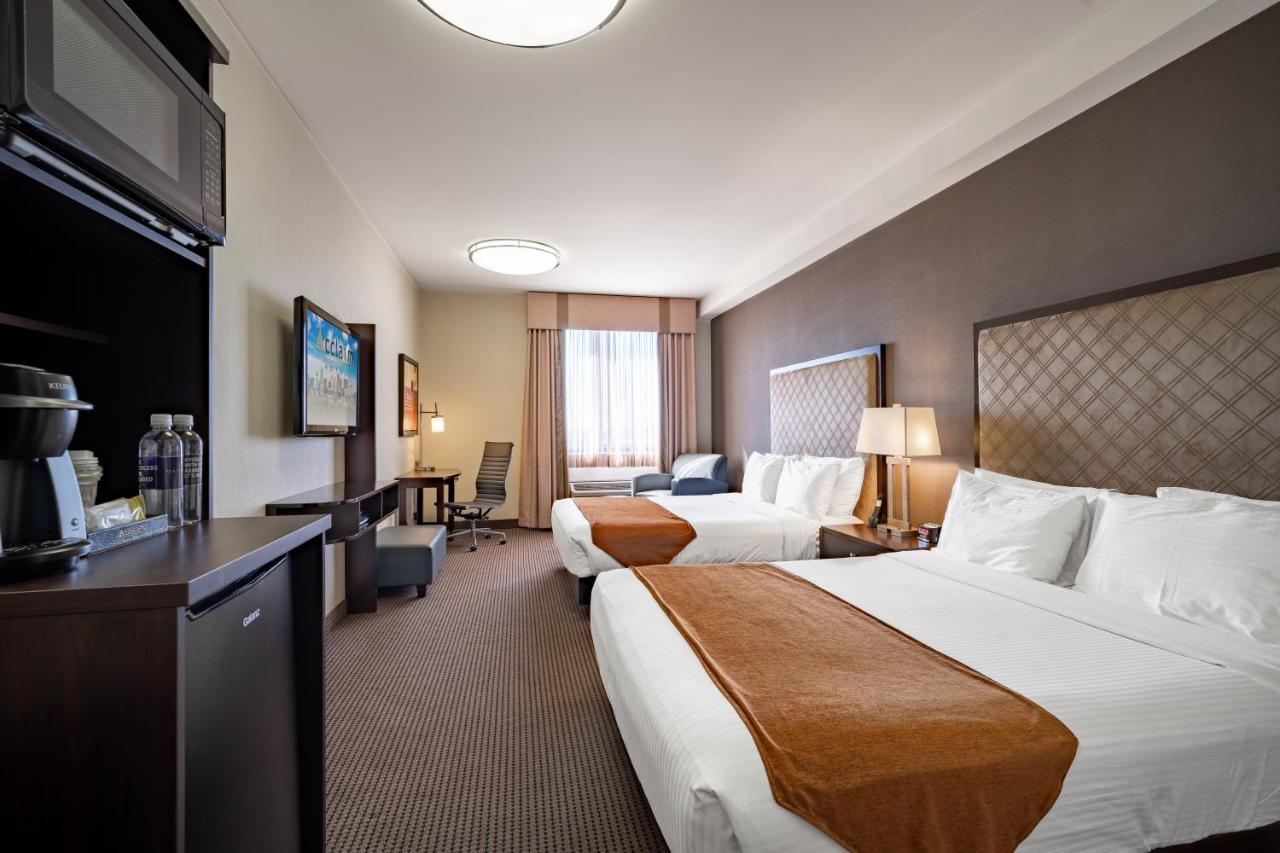 Acclaim Hotel By Clique YYC Exteriér fotografie