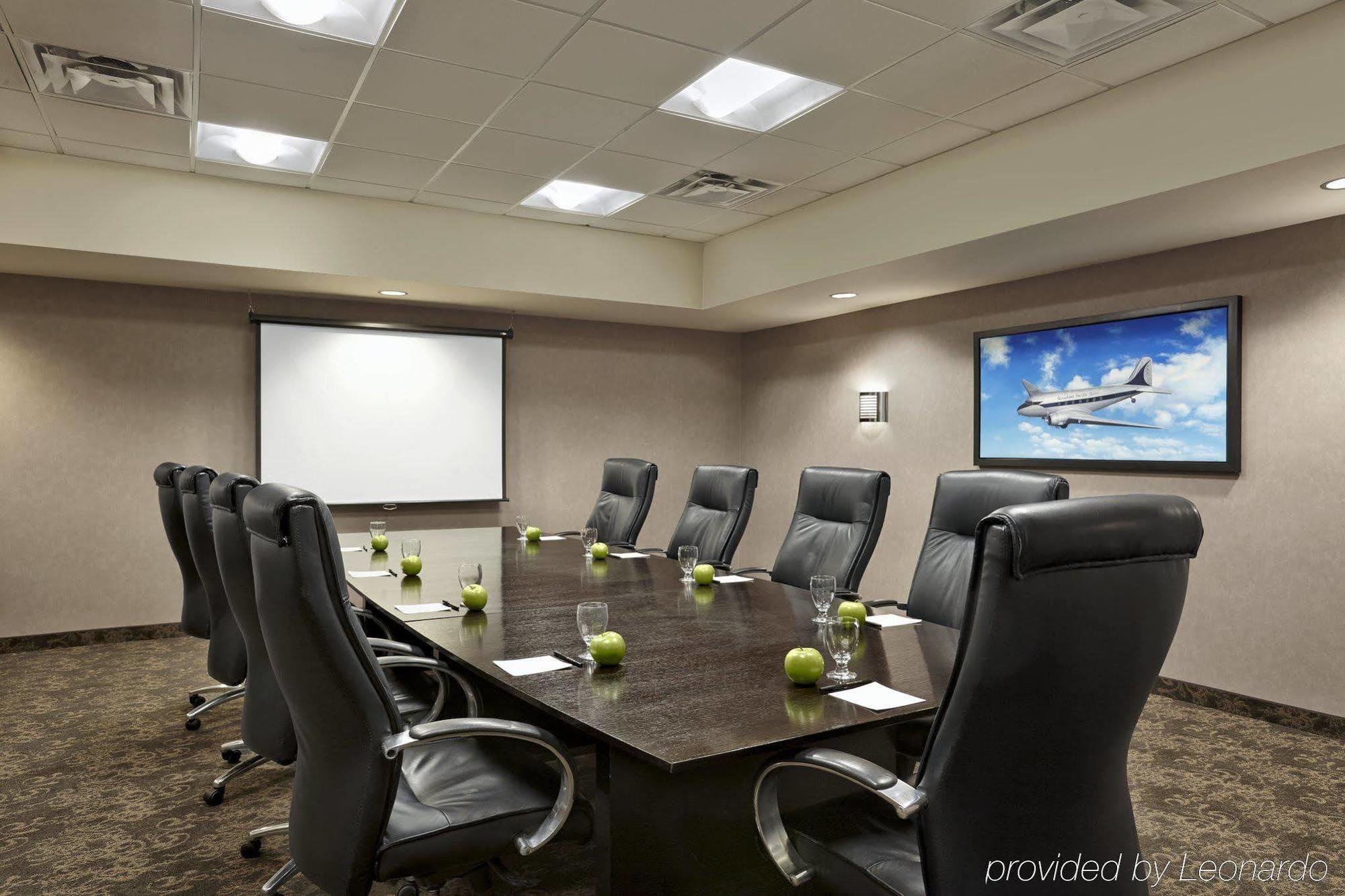 Acclaim Hotel By Clique YYC Exteriér fotografie